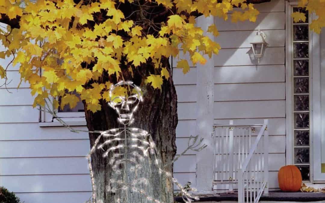 SOMETHING SPOOKY THIS WAY COMES!